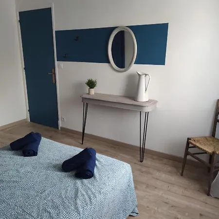 Les Plantades Aveyronnaises Apartment